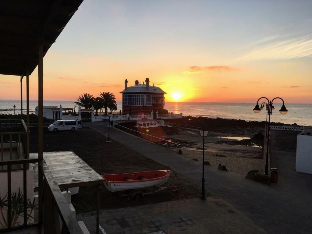 Apartamento El Muelle Arrieta  Buitenkant foto